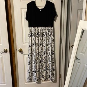 Black and white woman’s dress
